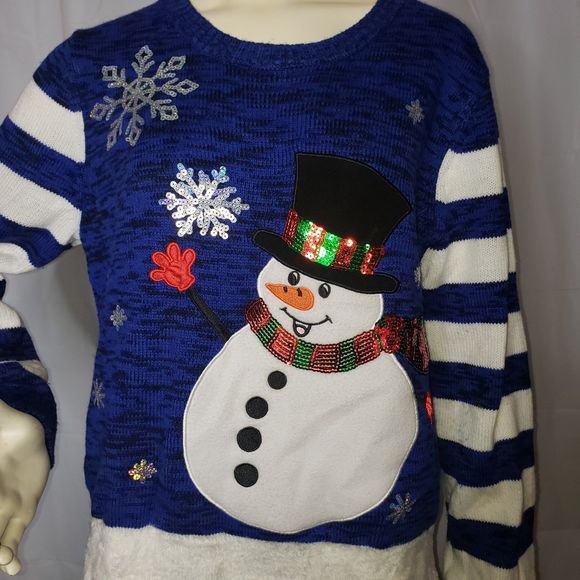 Blue and White Winter Holiday Sequin Snowman Sweater Hi Low Hem Size Large - Picture 3 of 8